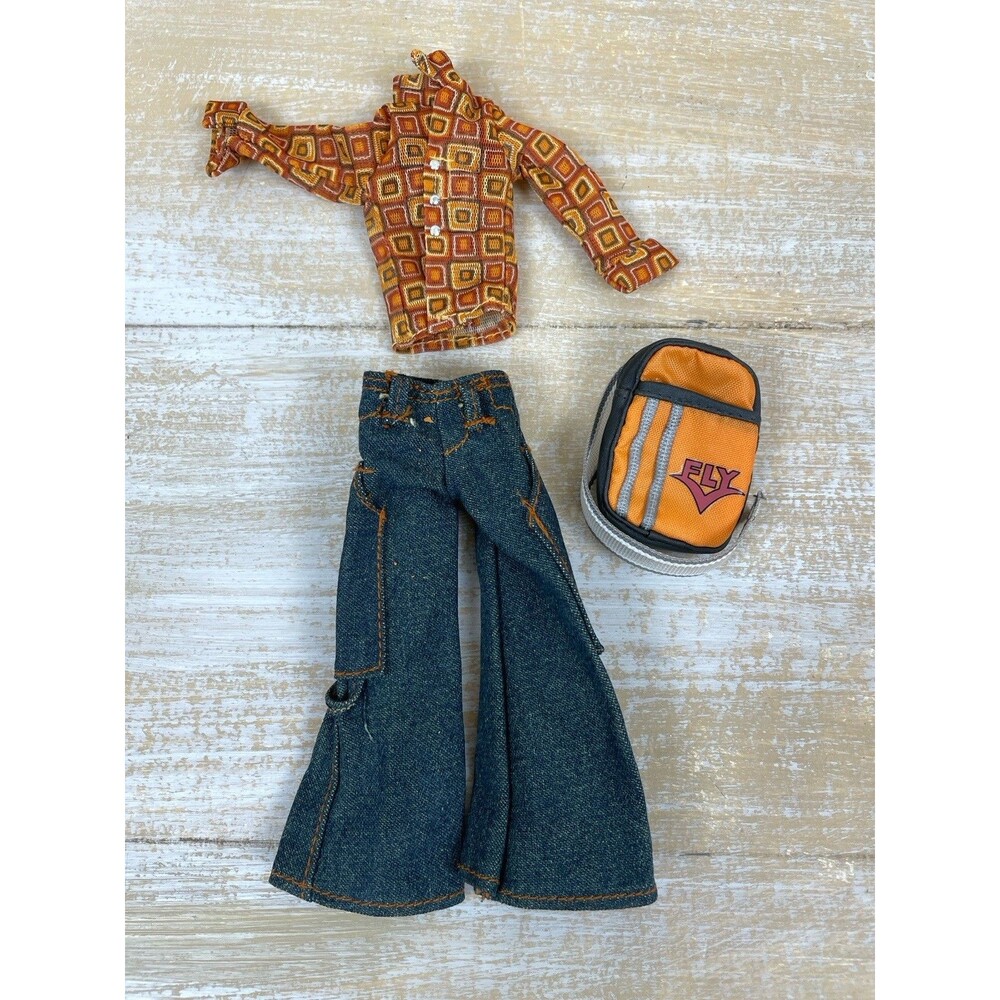 Vintage Bratz Boyz Doll Clothes Shirt Jeans & Backpack Brown Orange Blue